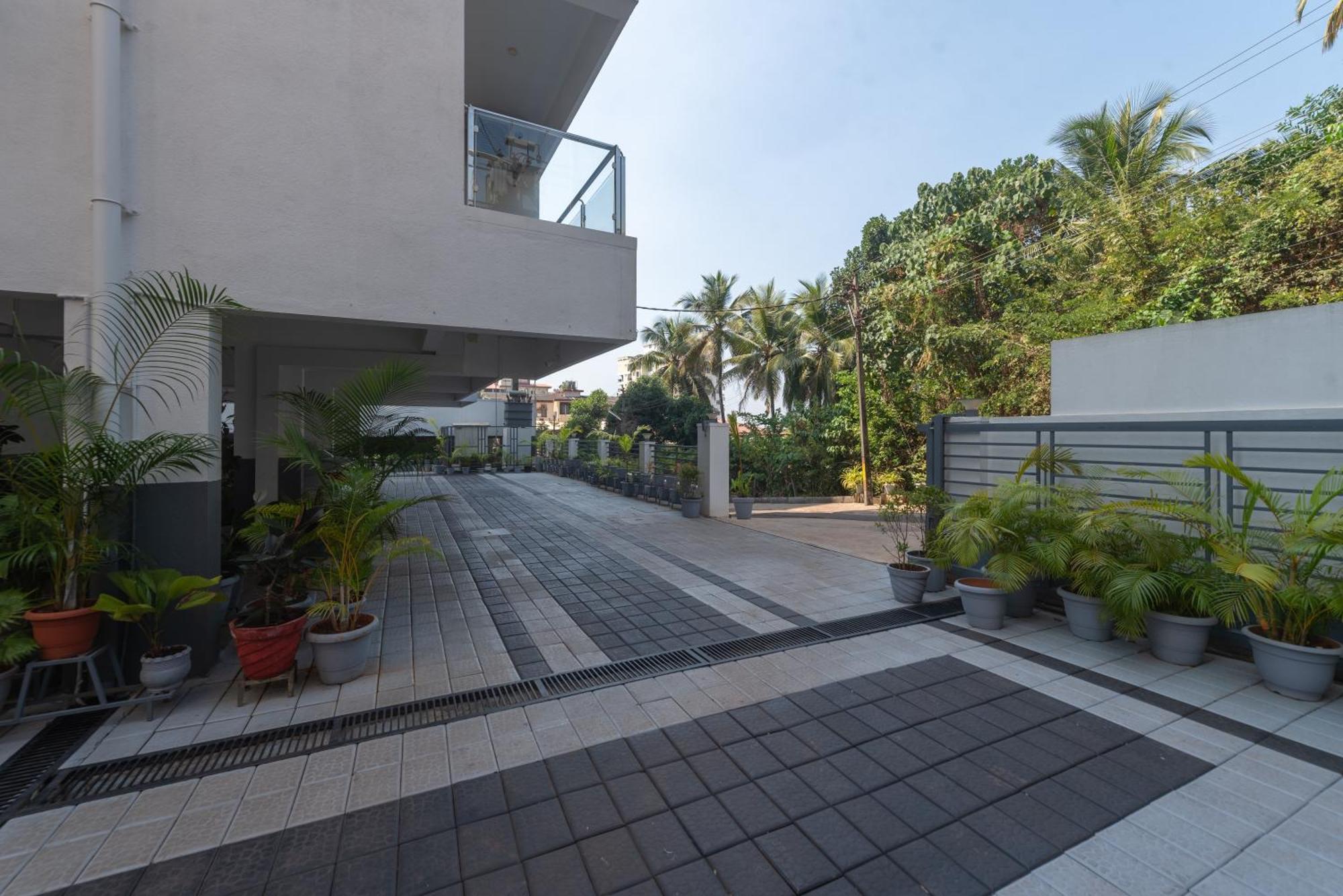 Manipal Atalia Service Apartments Esterno foto
