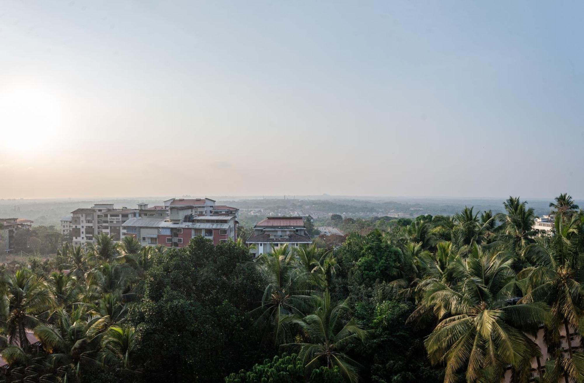 Manipal Atalia Service Apartments Esterno foto