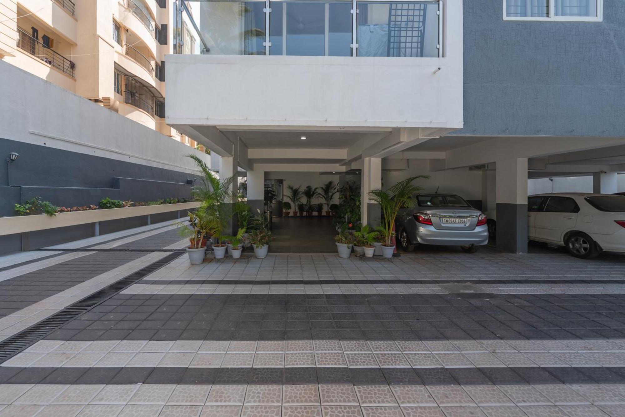 Manipal Atalia Service Apartments Esterno foto