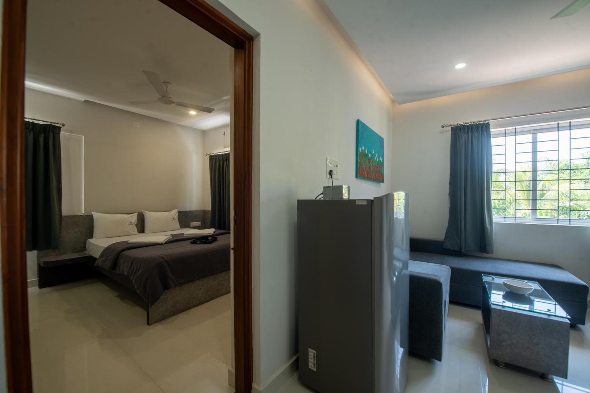 Manipal Atalia Service Apartments Esterno foto