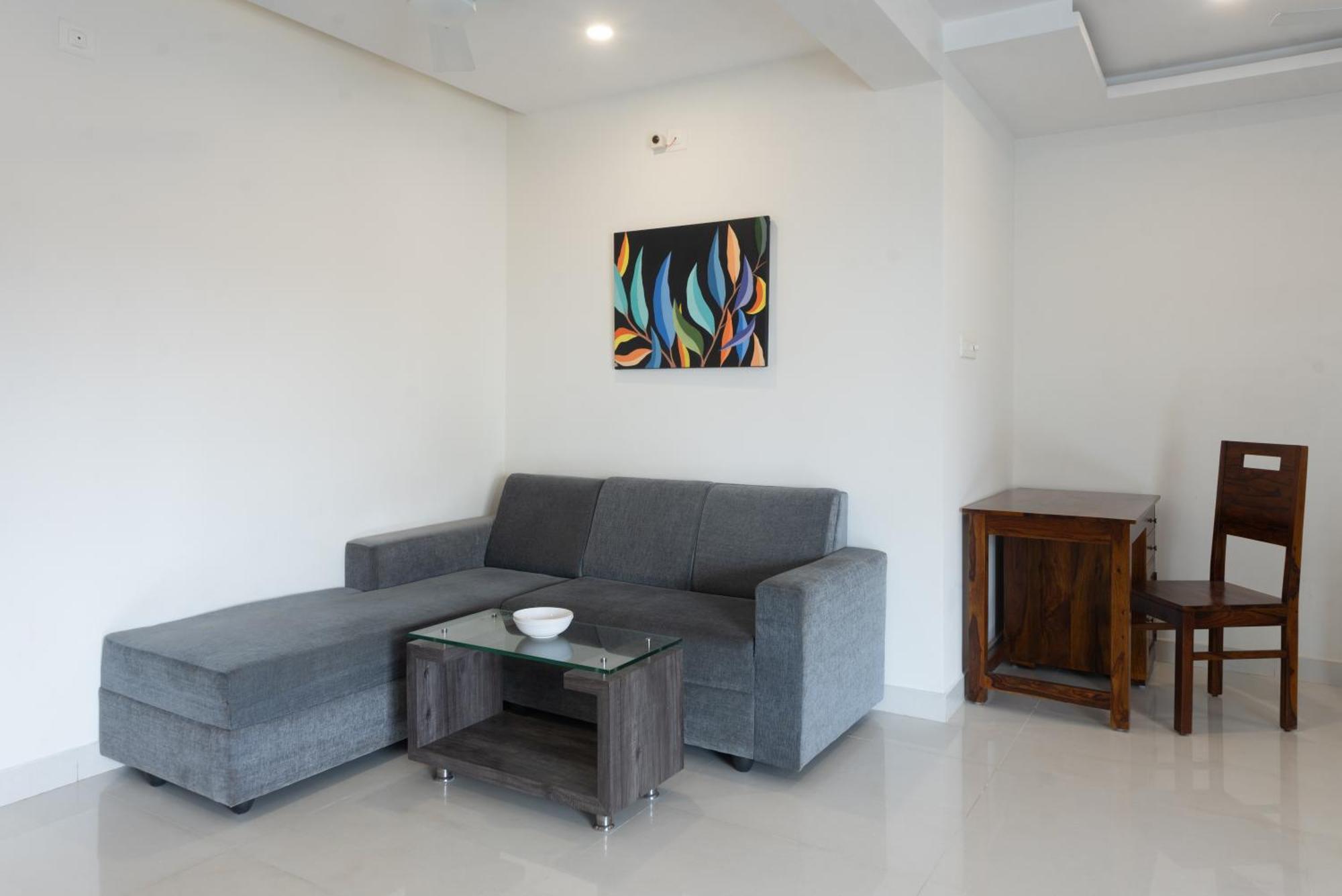 Manipal Atalia Service Apartments Esterno foto