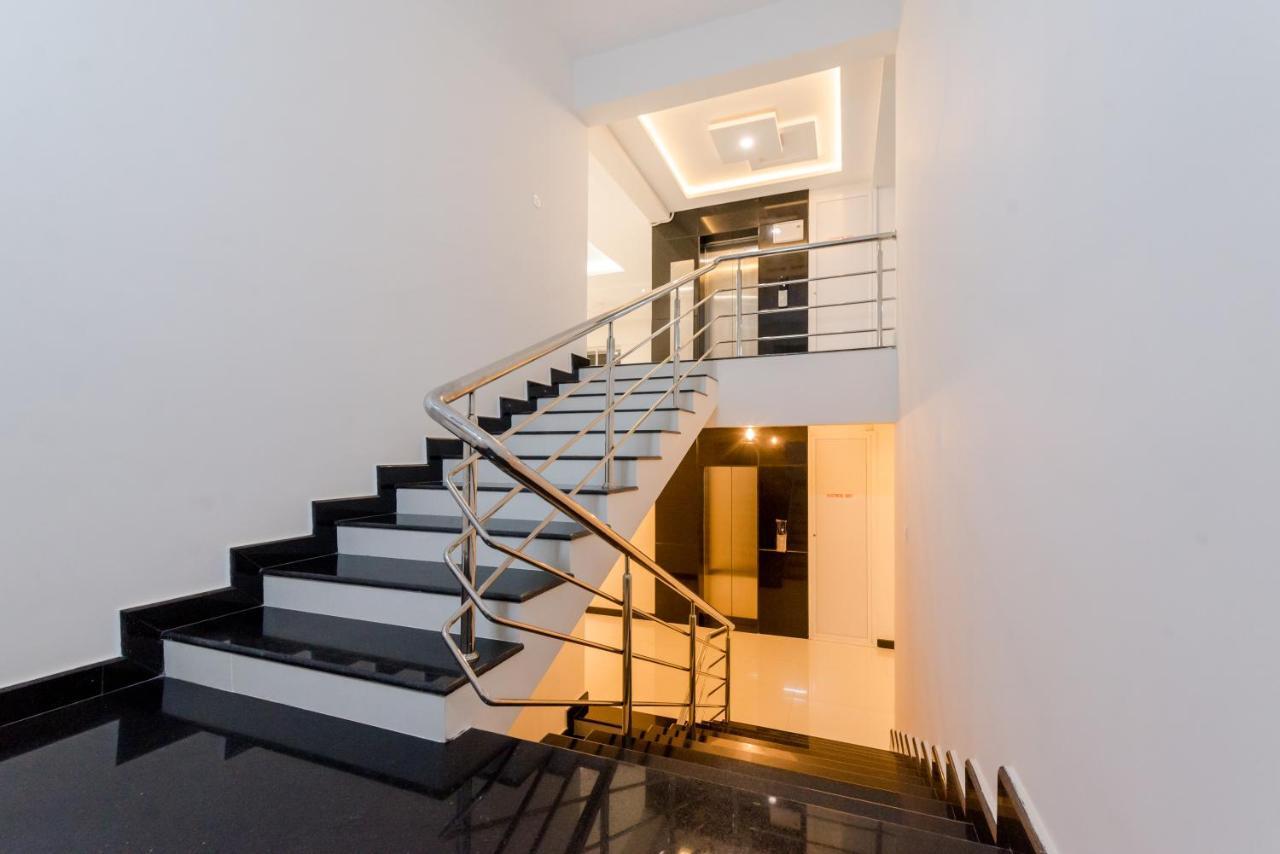 Manipal Atalia Service Apartments Esterno foto