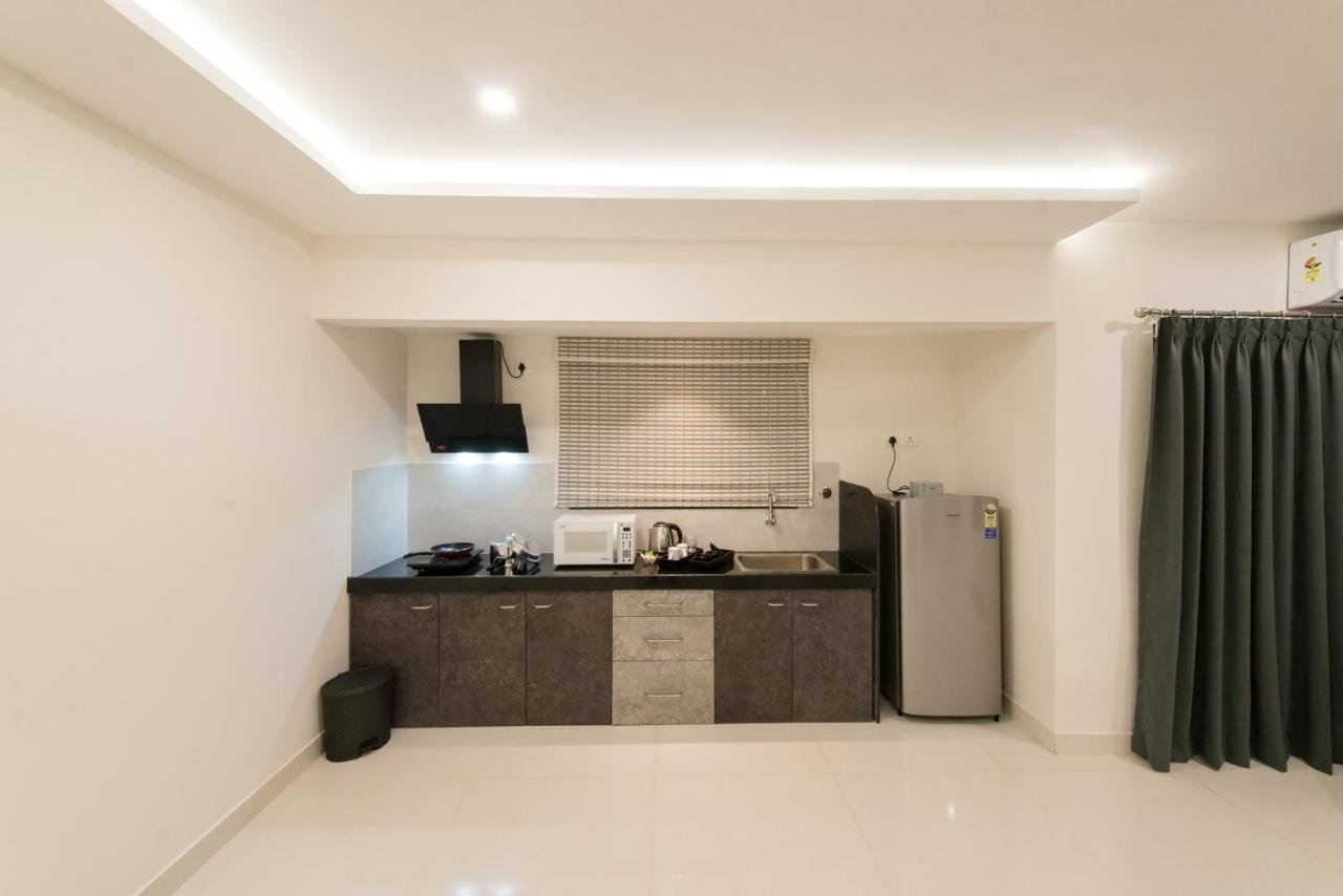 Manipal Atalia Service Apartments Esterno foto